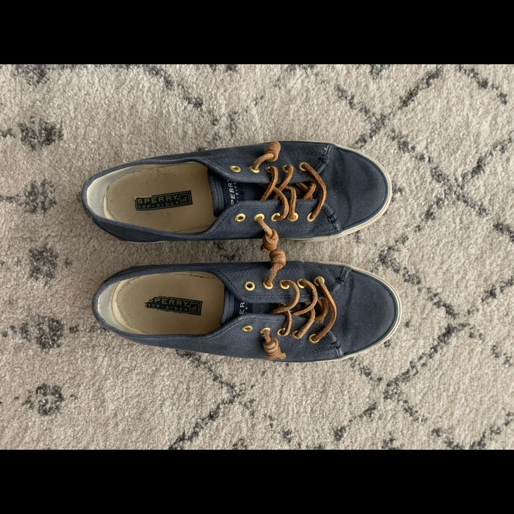 Sperry boat shoes
